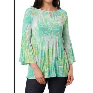 Sunny Leigh Blouse Green Pink 1X Crinkle Pattern Key‎ Hole Flowy Top Tropical